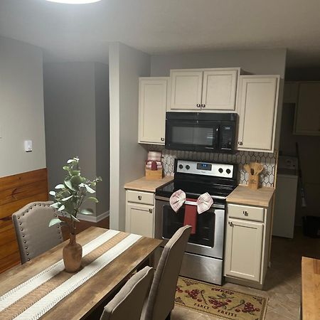 Serene Retreat! 420 Friendly In Designated Area, 3 Minutes To Downtown Richmond Buitenkant foto