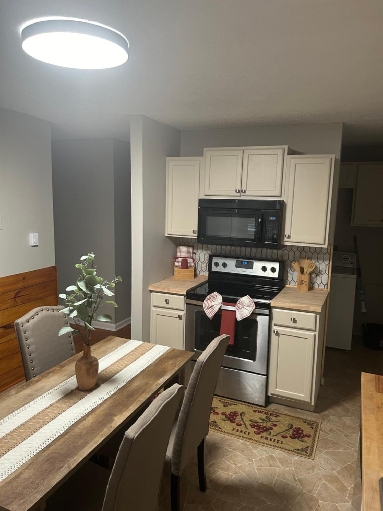 Serene Retreat! 420 Friendly In Designated Area, 3 Minutes To Downtown Richmond Buitenkant foto